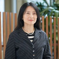 Profile Image for Helen Huang