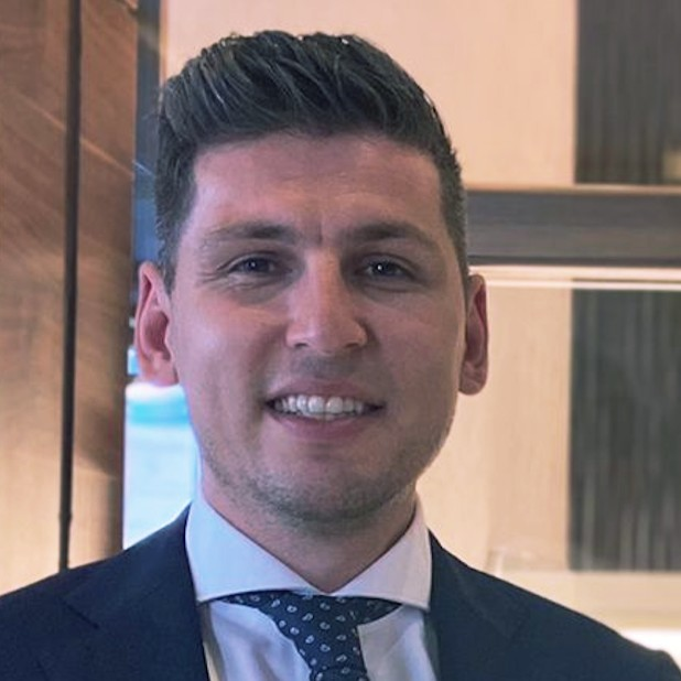 Maik de Wolf avatar image