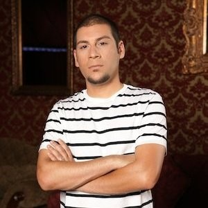 Nik Richie avatar image