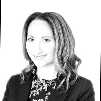 Laurie Mahns avatar image