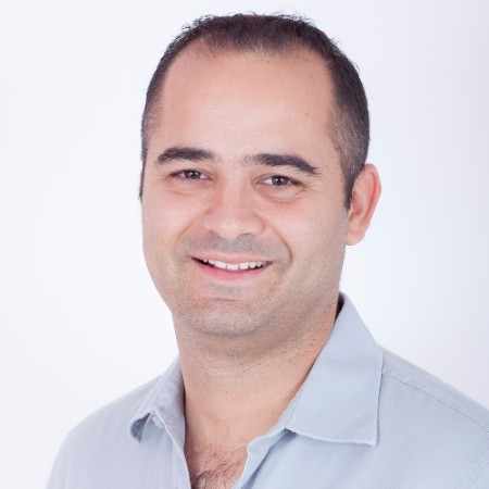 Idan Fogel avatar image
