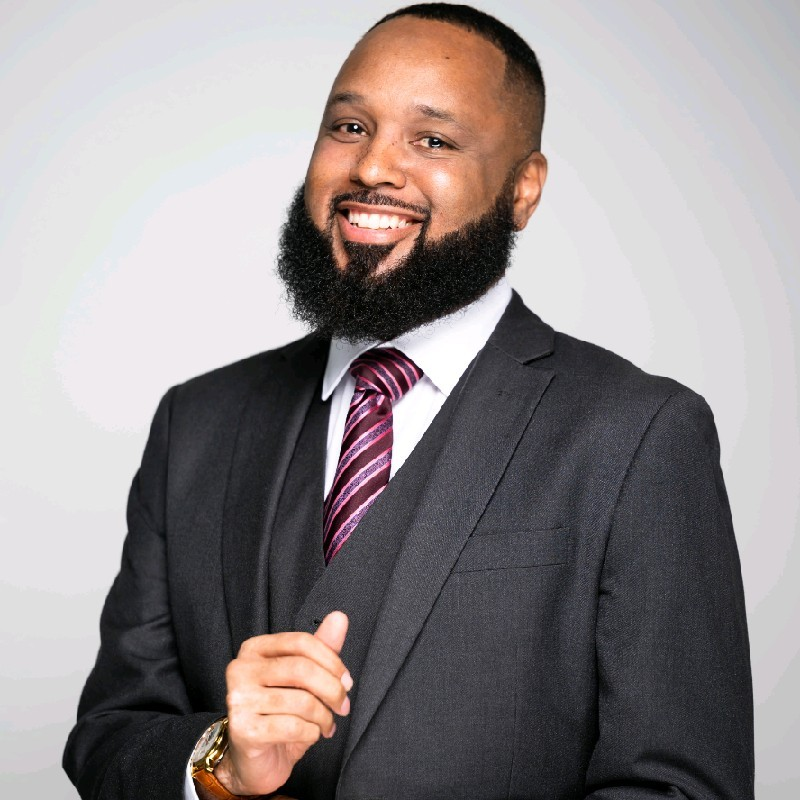 W. Lyle avatar image