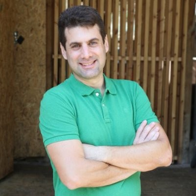 Erez Fiengertz avatar image