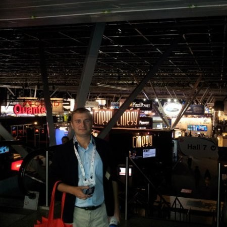 Alex Kuntsevych avatar image