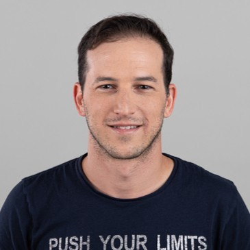 Achia Rifman avatar image