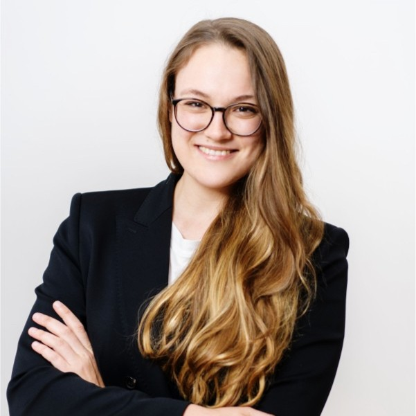 Hannah Mayr avatar image