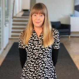 Jenny Daniels avatar image