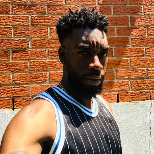 Esco Nü Born avatar image