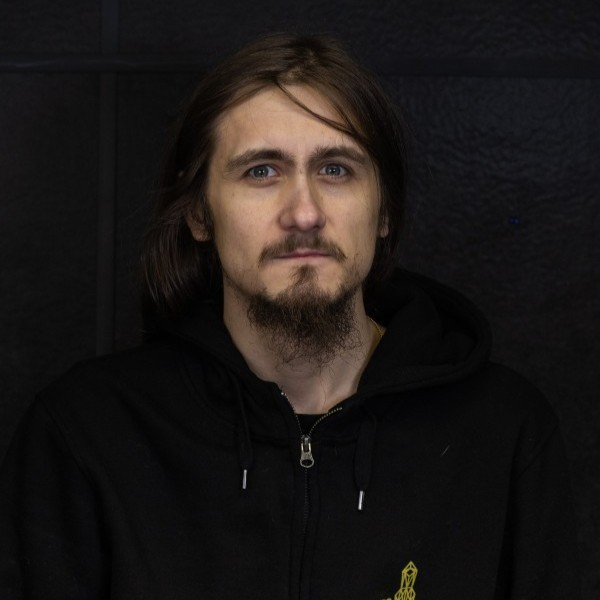 Felix Ippolitov avatar image