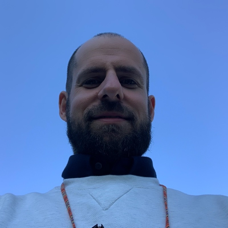 Niko Michault avatar image