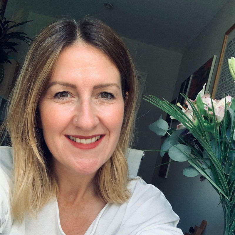 Claire Holmes avatar image