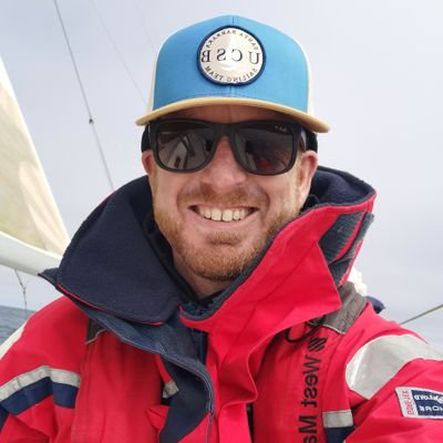 Ryan ️️ avatar image