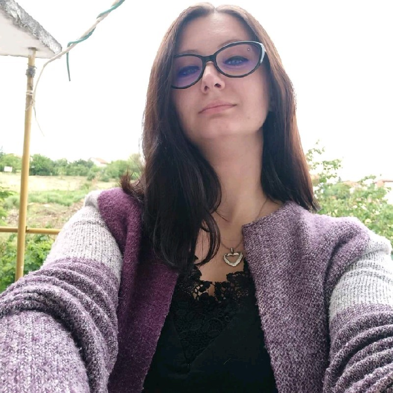 Monika Kalinova avatar image