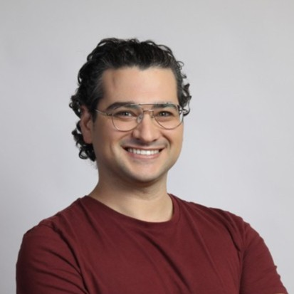 Yoni W. avatar image