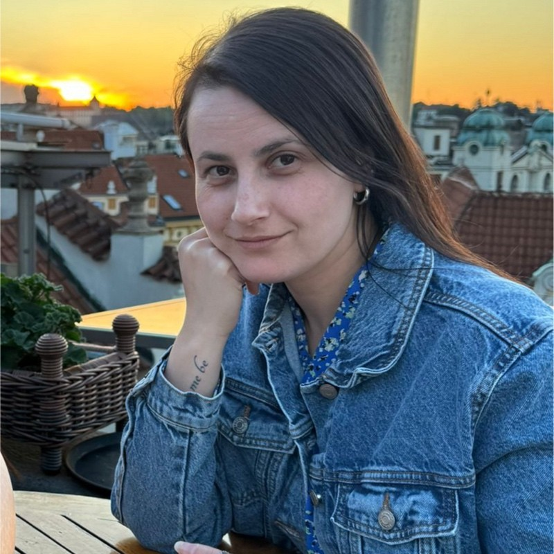 Dina Edelstein avatar image