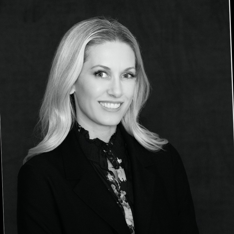 Lizzie Collins avatar image