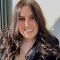 Shayna Zweiback avatar image