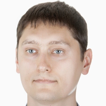 Daniil Starkov avatar image