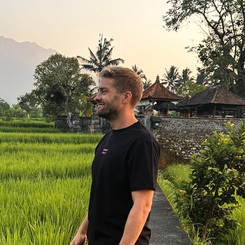 Jonathan Heavens avatar image