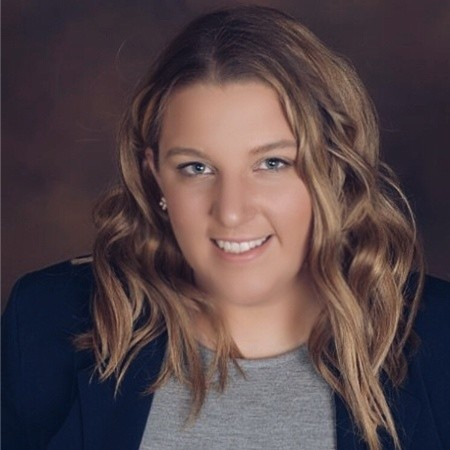 Justine Robel avatar image