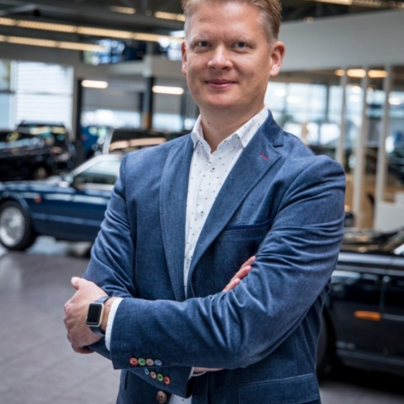 Rogier Waldram avatar image