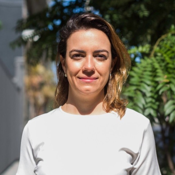 Isabela Marin Martins avatar image