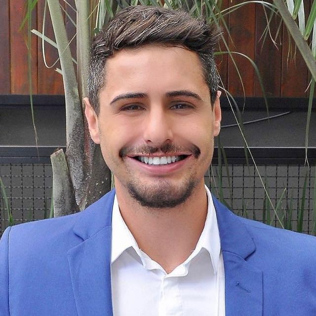 Danilo Vezetiv avatar image