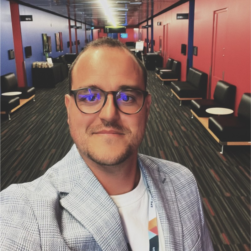 Pierre Montagne avatar image