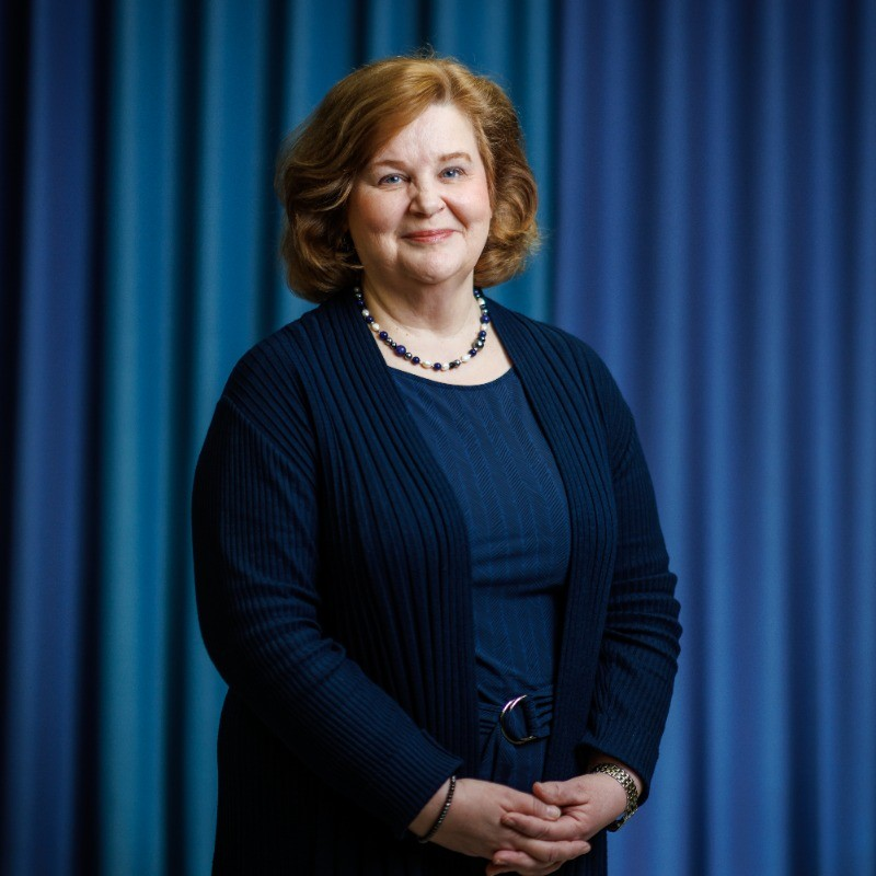 Karen Spens avatar image