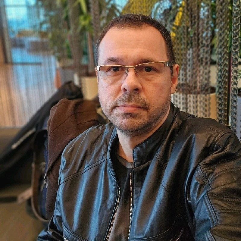 Luciano Evaristo Guerche avatar image