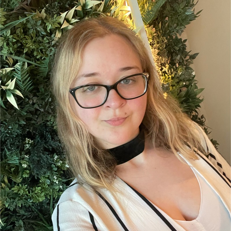 Tina Protsenko avatar image