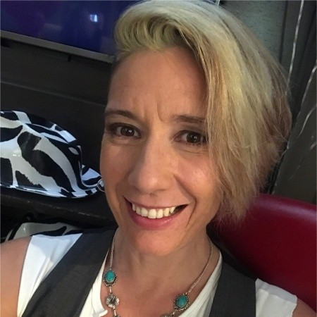 Muriel Buckner avatar image