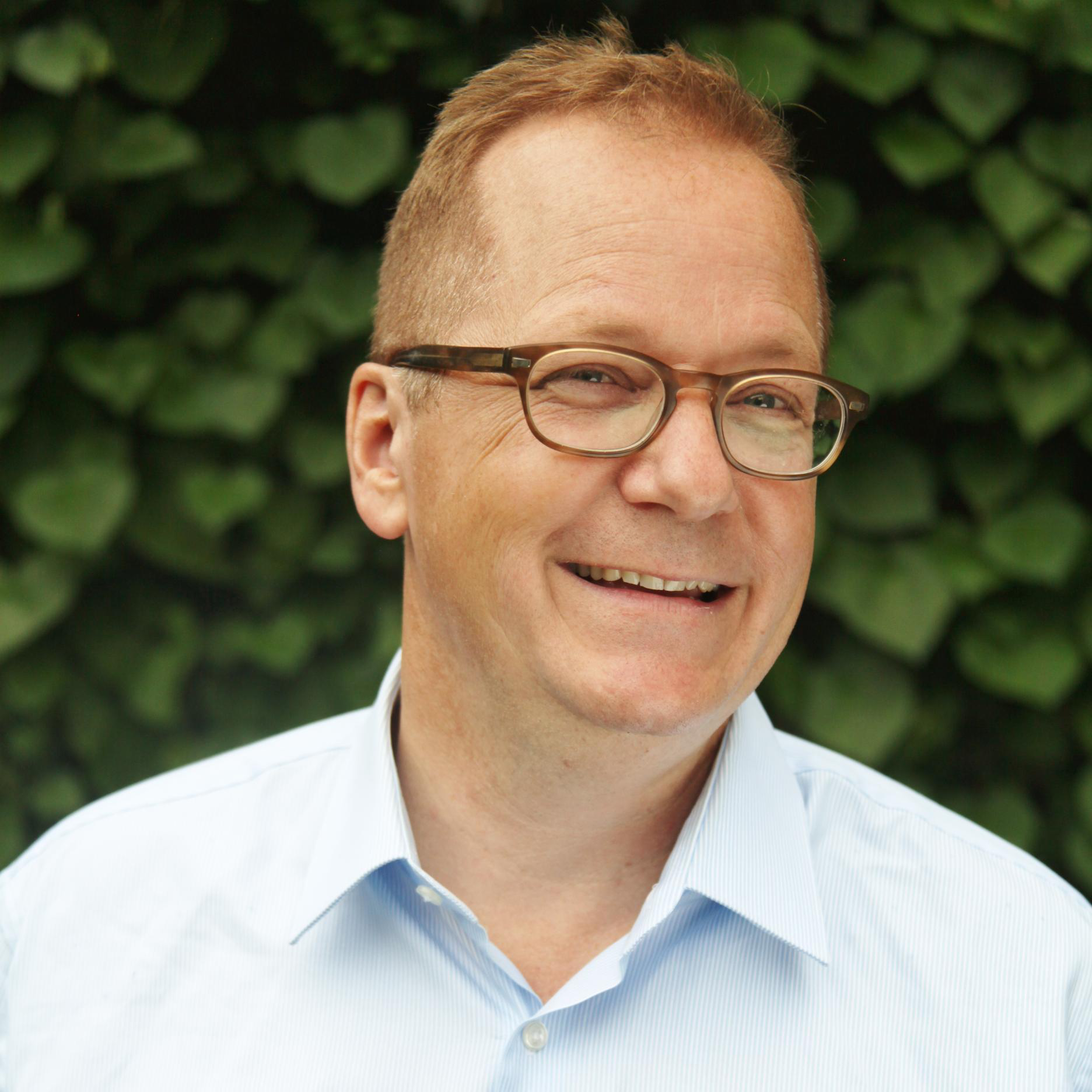 Alan Lewis avatar image