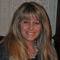 Karen RN/Esthetician avatar image