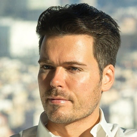 Christopher Muenchhoff avatar image