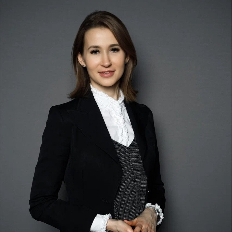 Polina Schlicht avatar image