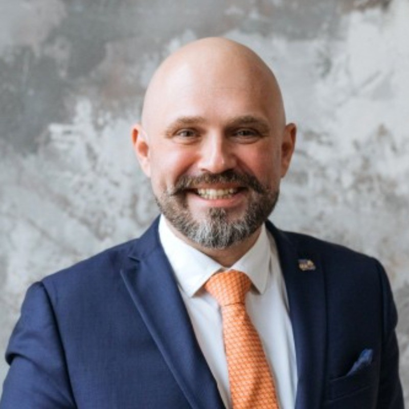 Taras Holub avatar image