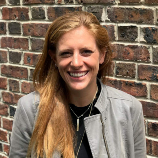 Elizabeth Henry avatar image