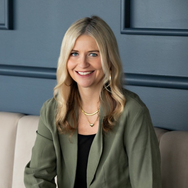 Kelly Gray avatar image