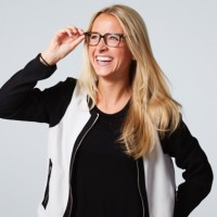 Julia Dales avatar image