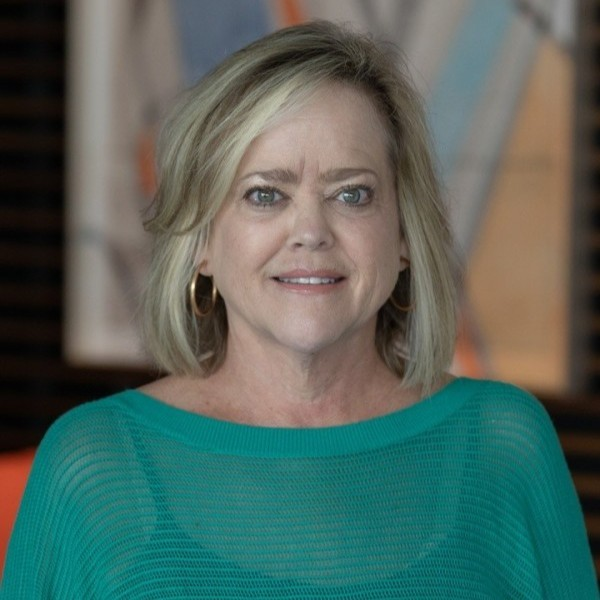 Elaine Putman avatar image