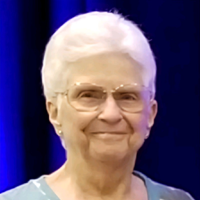 Nancy Slezak avatar image