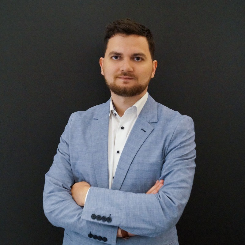 Ruslan Lernatovych avatar image