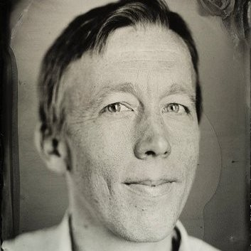 Peter Larsen avatar image