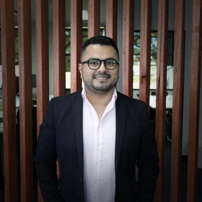 Jho Alzamora avatar image