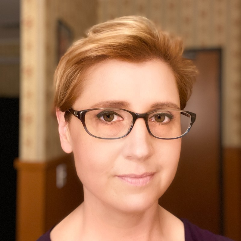 Susan Eveland avatar image