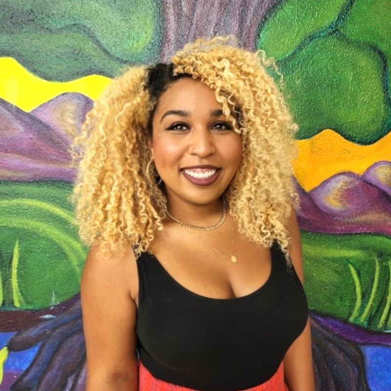 Lena Potts avatar image