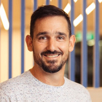 Yoni Dariel avatar image