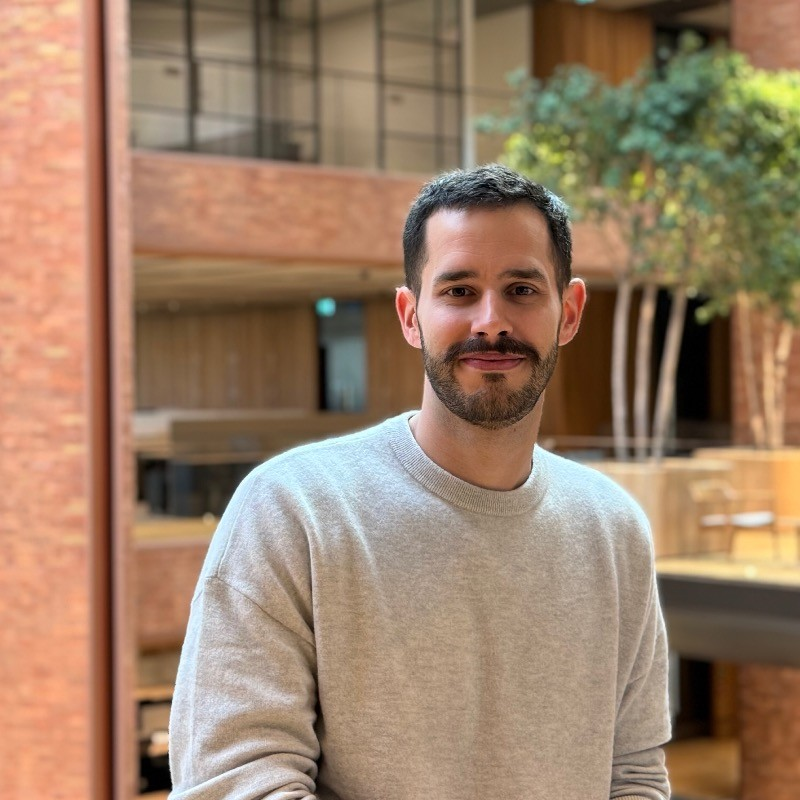 Sebastian Schlüter avatar image