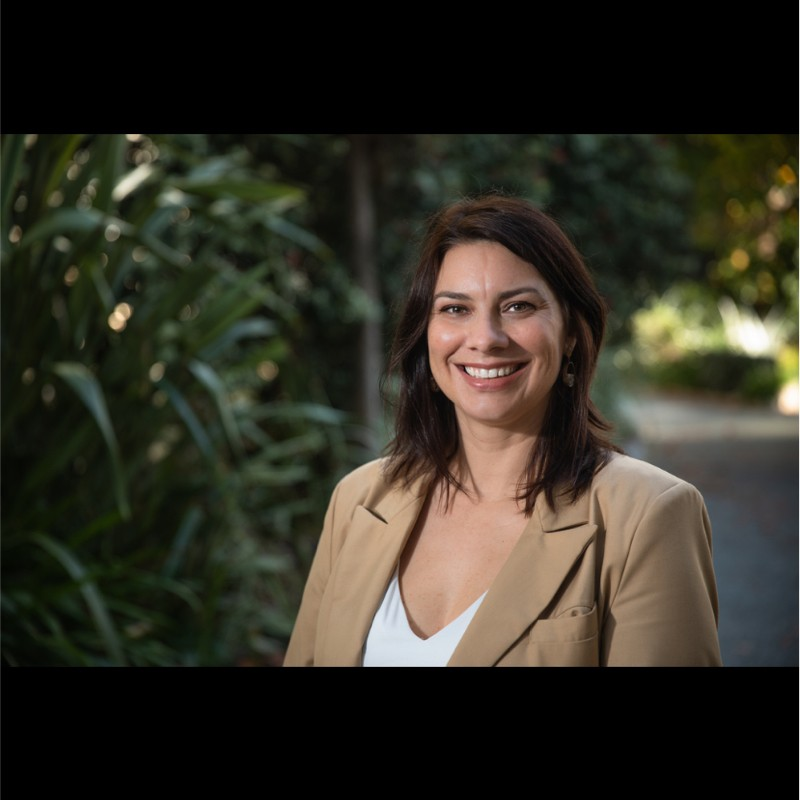 Veronica Schmidt avatar image